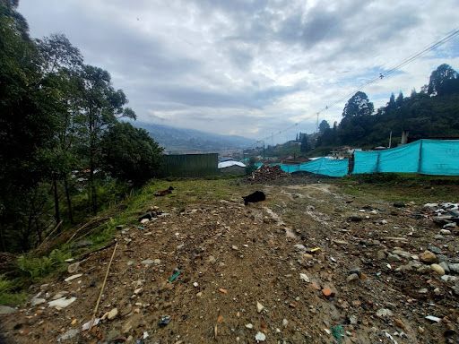 Lote en arriendo Antioquia Medellín La Loma 1 m2 Habitaciones 0 Baños 0 Garajes 0 Precio $2500000