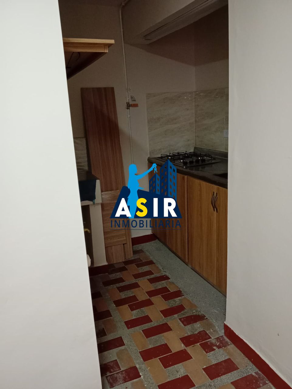Apartaestudio en arriendo Antioquia Medellín Las Violetas 20 m2 Habitaciones 1 Baños 1 Garajes 0 Precio $1300000