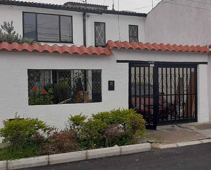 Apartamento en arriendo Cundinamarca Bogotá Ub Castilla 60 m2 Habitaciones 2 Baños 2 Garajes 1 Precio $1600000