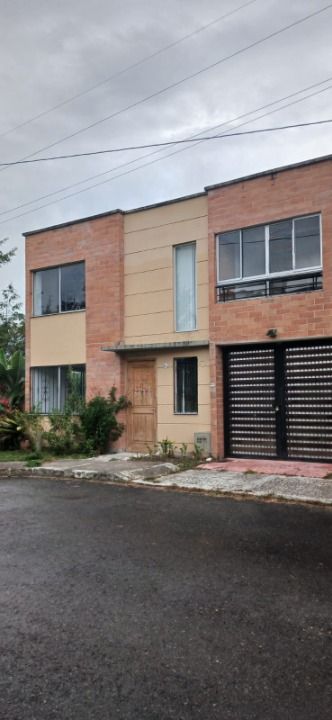 Casa en arriendo Antioquia Rionegro El Porvenir 130 m2 Habitaciones 3 Baños 3 Garajes 1 Precio $3300000