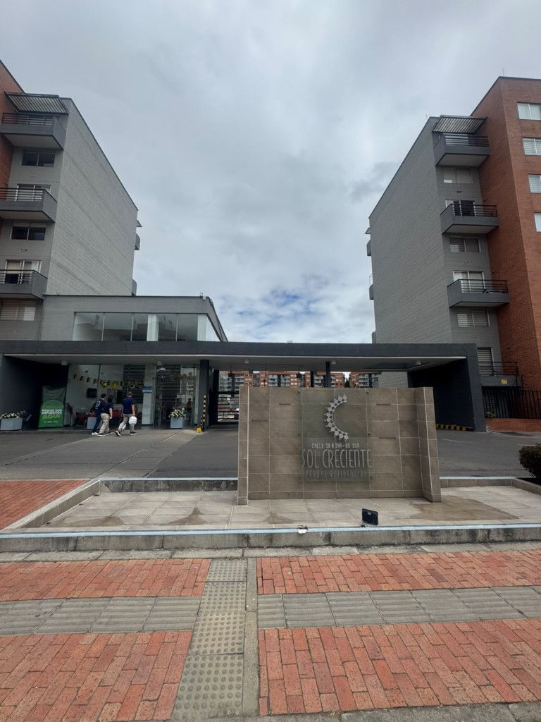 Apartamento en arriendo Cundinamarca Mosquera Ub El Poblado 74 m2 Habitaciones 3 Baños 2 Garajes 2 Precio $2500000