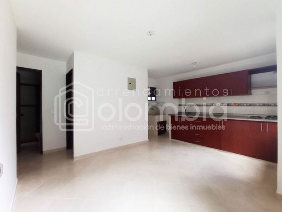 Apartamento en arriendo Antioquia Envigado Uribe Ángel 72 m2 Habitaciones 3 Baños 2 Garajes 0 Precio $1800000