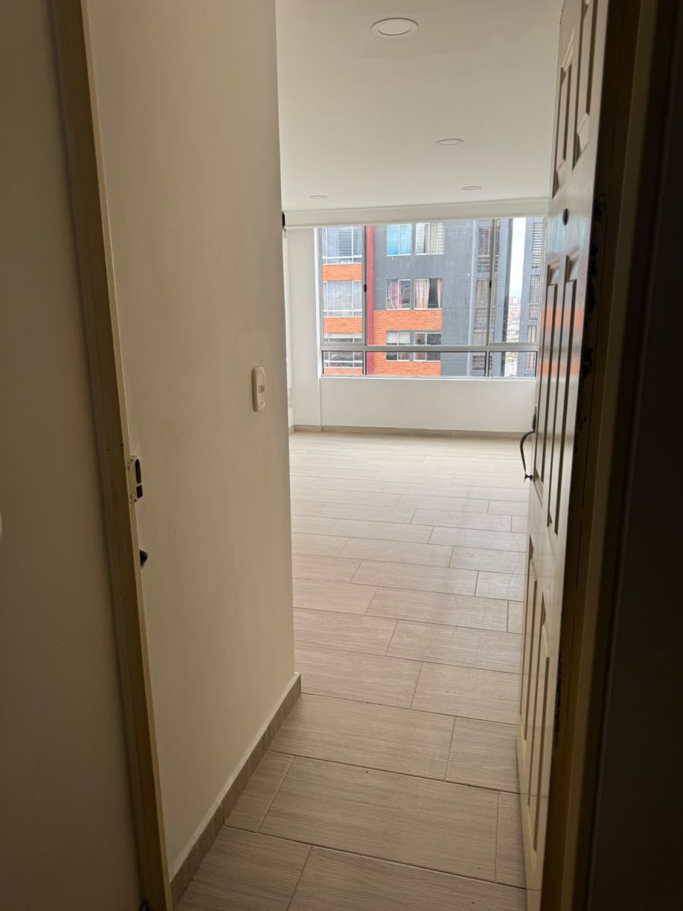 Apartamento en arriendo Cundinamarca Bogotá Ciudad Techo 53 m2 Habitaciones 3 Baños 2 Garajes 0 Precio $1600000