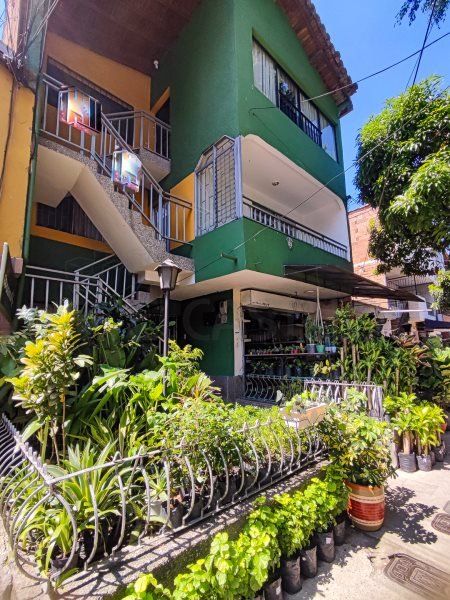 Apartaestudio en arriendo Antioquia Medellín La Gloria 35 m2 Habitaciones 1 Baños 1 Garajes 0 Precio $1500000