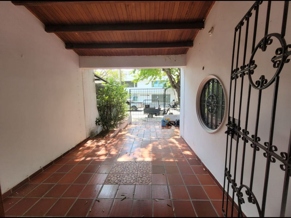 Casa en arriendo o venta Magdalena Santa Marta Jardin 320 m2 Habitaciones 3 Baños 3 Garajes 2 Precio venta $900000000 Precio arriendo $4500000