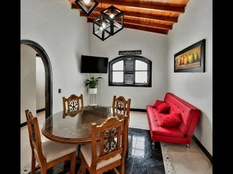 Casa en venta Antioquia Medellín Gerona 288 m2 Habitaciones 4 Baños 3 Garajes 0 Precio $698000000