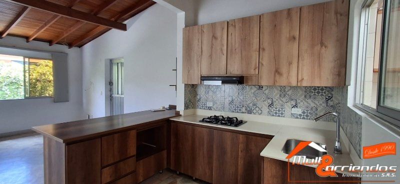 Casa en arriendo Antioquia Medellín Lorena 75 m2 Habitaciones 2 Baños 2 Garajes 0 Precio $2700000