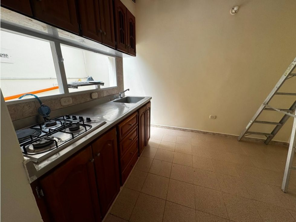 Apartamento en arriendo Antioquia Medellín Los Alcazares 65 m2 Habitaciones 2 Baños 2 Garajes 0 Precio $1700000