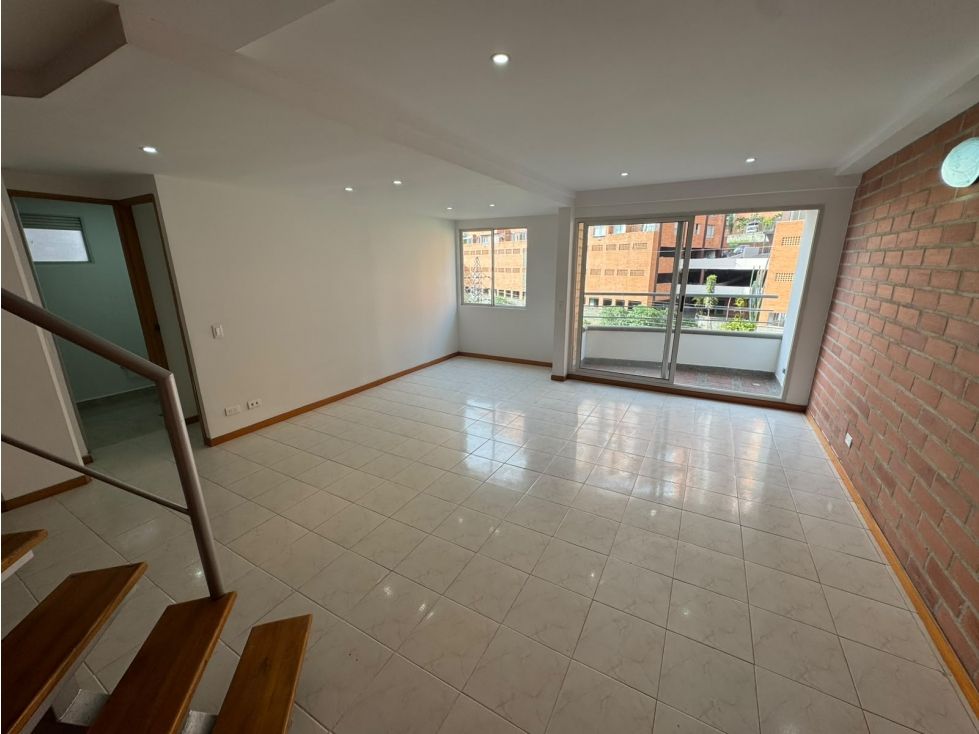 Apartamento en arriendo Antioquia Medellín Asomadera No 1 90 m2 Habitaciones 2 Baños 2 Garajes 1 Precio $3300000