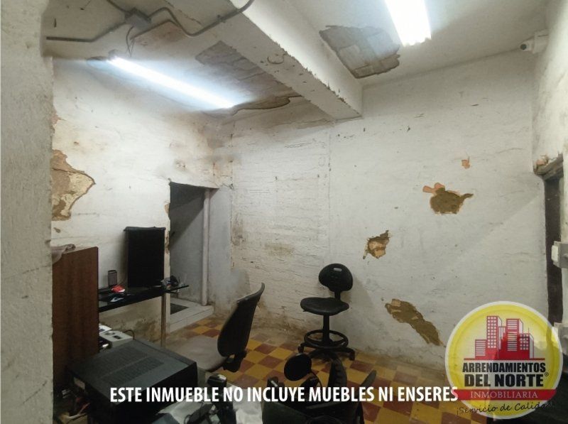 Local en arriendo Antioquia Medellín Prado 98 m2 Habitaciones 0 Baños 1 Garajes 0 Precio $3200000