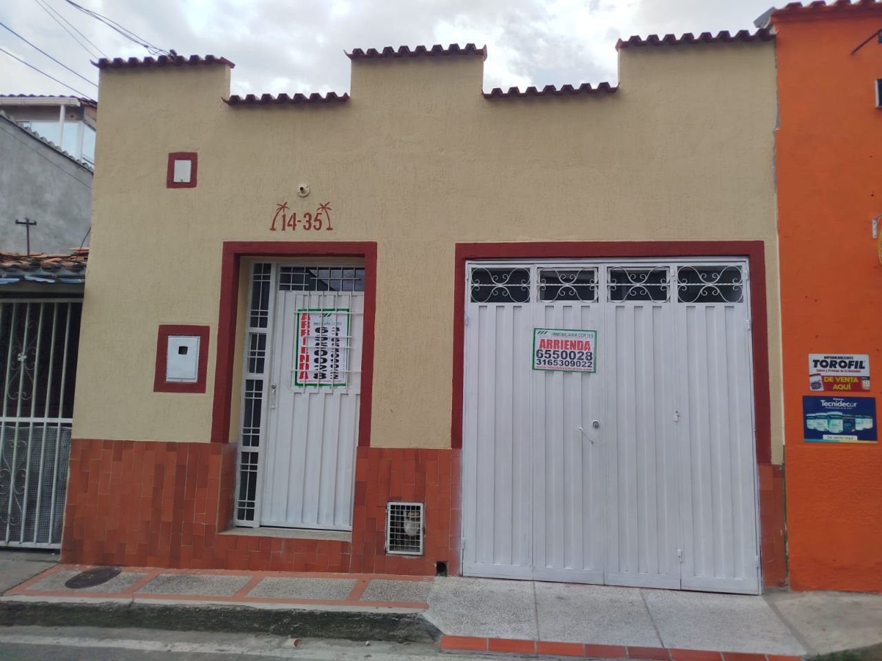 Casa en arriendo Santander Piedecuesta San Antonio 100 m2 Habitaciones 4 Baños 2 Garajes 1 Precio $1500000