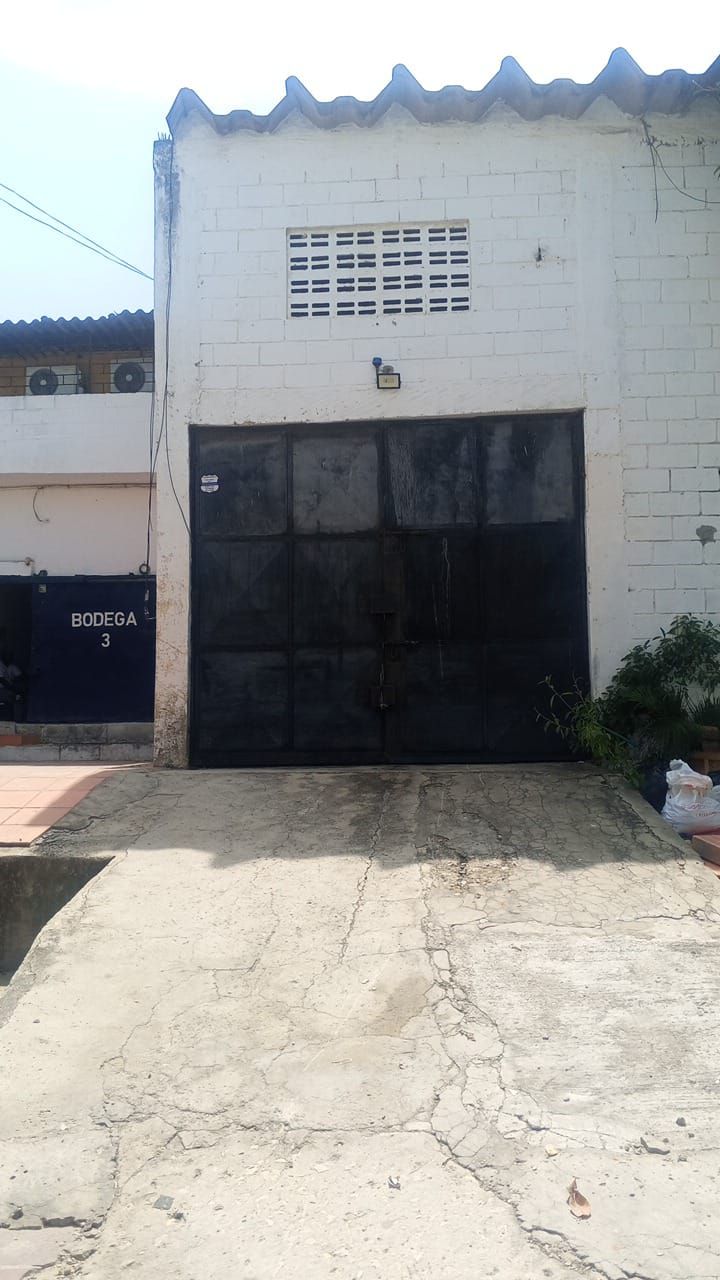 Bodega en arriendo Atlántico Barranquilla Abajo 180 m2 Habitaciones 0 Baños 2 Garajes 1 Precio $4000000