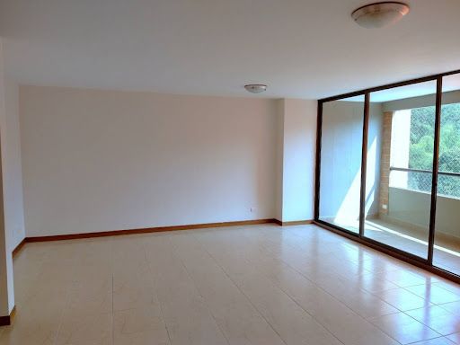 Apartamento en arriendo Antioquia Medellín Urbanizacion Villa Linda 114 m2 Habitaciones 3 Baños 3 Garajes 1 Precio $5600000