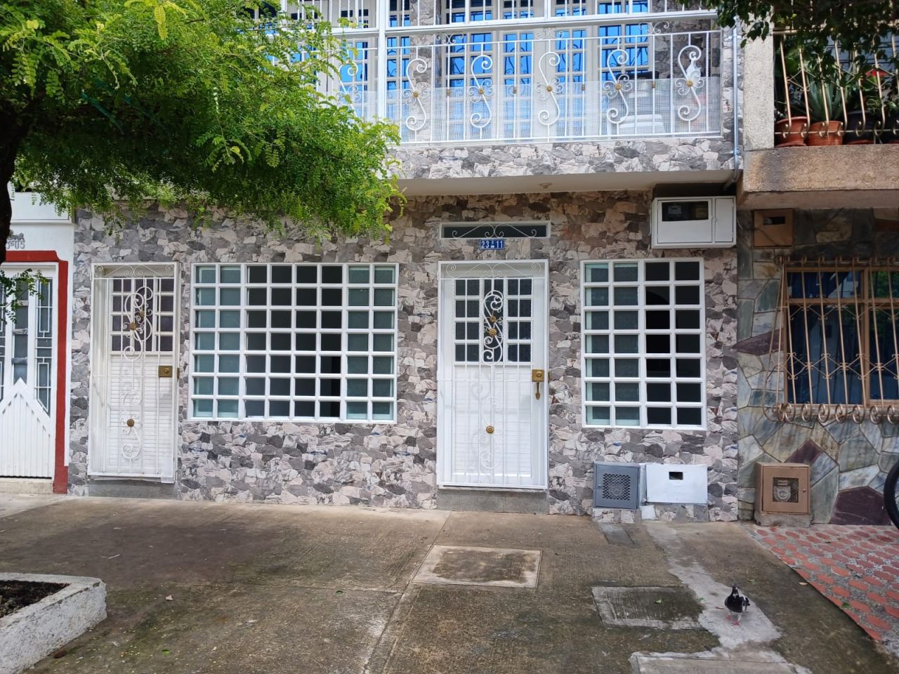 Apartamento en arriendo Valle Del Cauca Cali Junín 75 m2 Habitaciones 3 Baños 2 Garajes 0 Precio $1300000