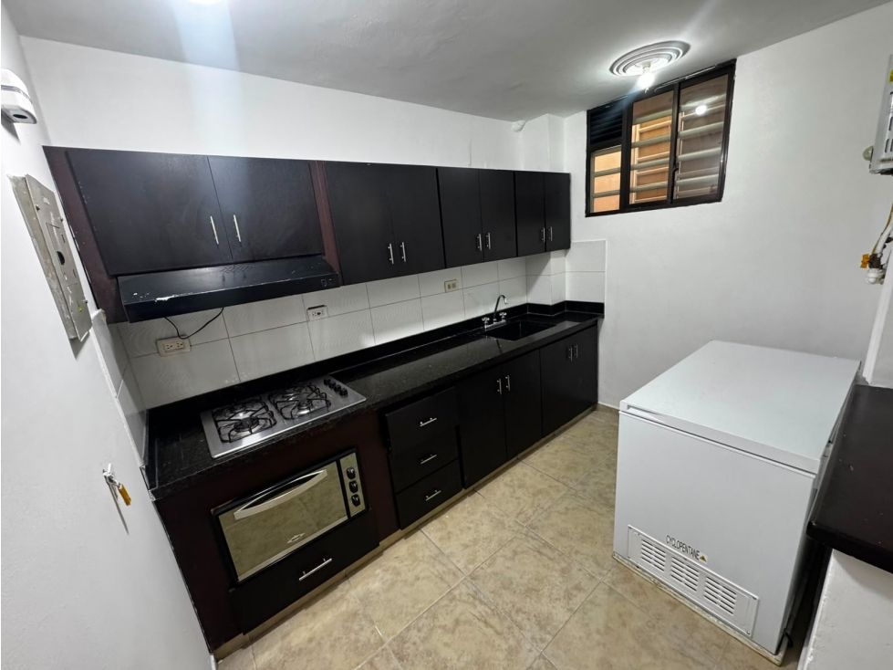 Apartamento en arriendo Antioquia Medellín El Danubio 75 m2 Habitaciones 2 Baños 2 Garajes 0 Precio $2400000