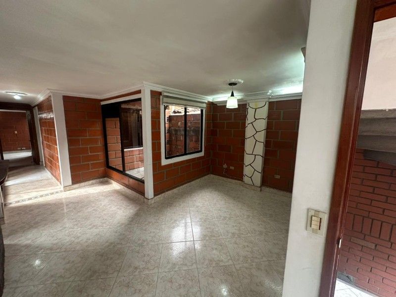 Apartamento en arriendo Antioquia Bello La Cabaña 75 m2 Habitaciones 3 Baños 2 Garajes 0 Precio $1900000