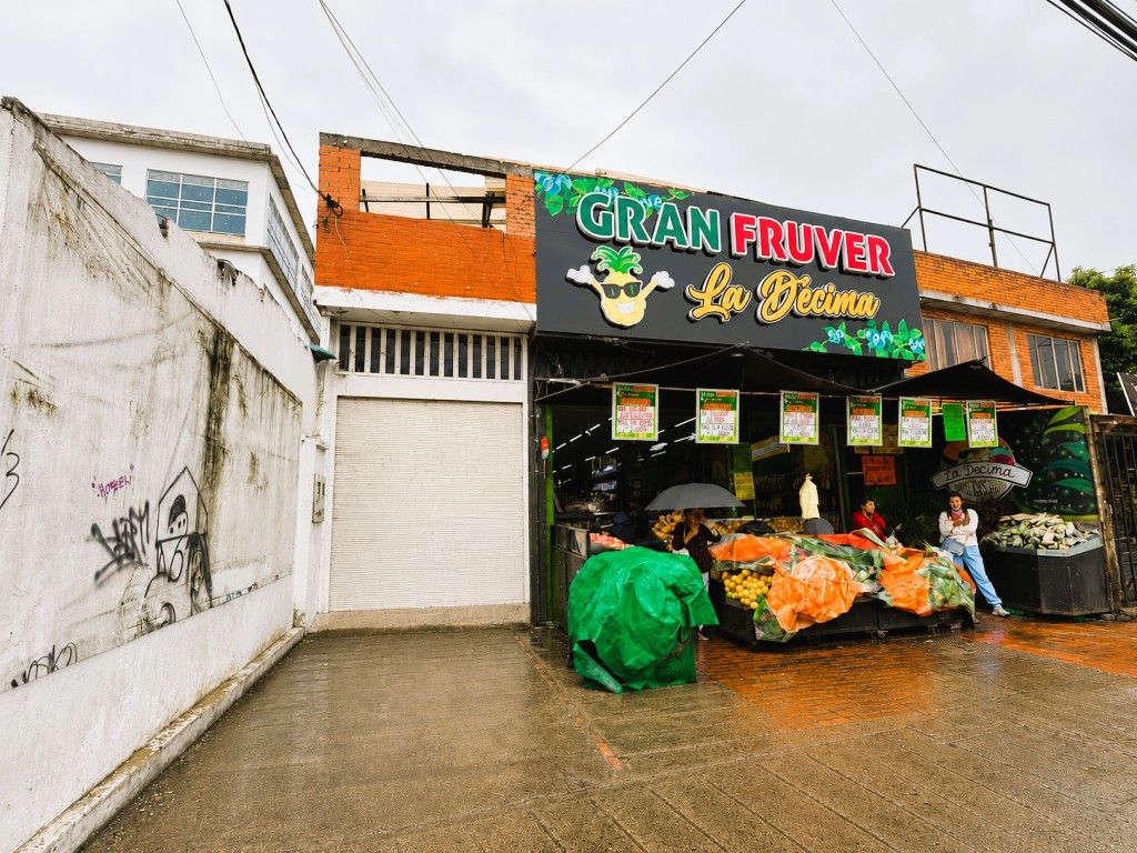 Bodega en arriendo Cundinamarca Chía Ub Los Geranios 300 m2 Habitaciones 0 Baños 2 Garajes 0 Precio $9000000