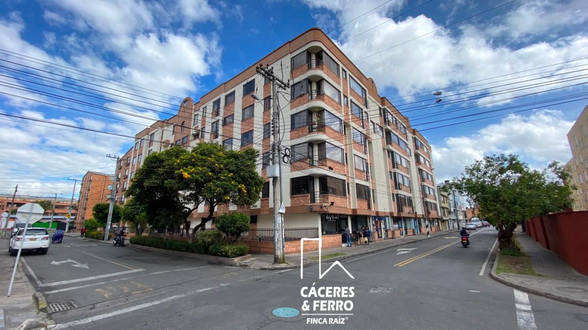 Apartamento en arriendo Cundinamarca Bogotá San Cipriano 73 m2 Habitaciones 3 Baños 2 Garajes 1 Precio $2000000