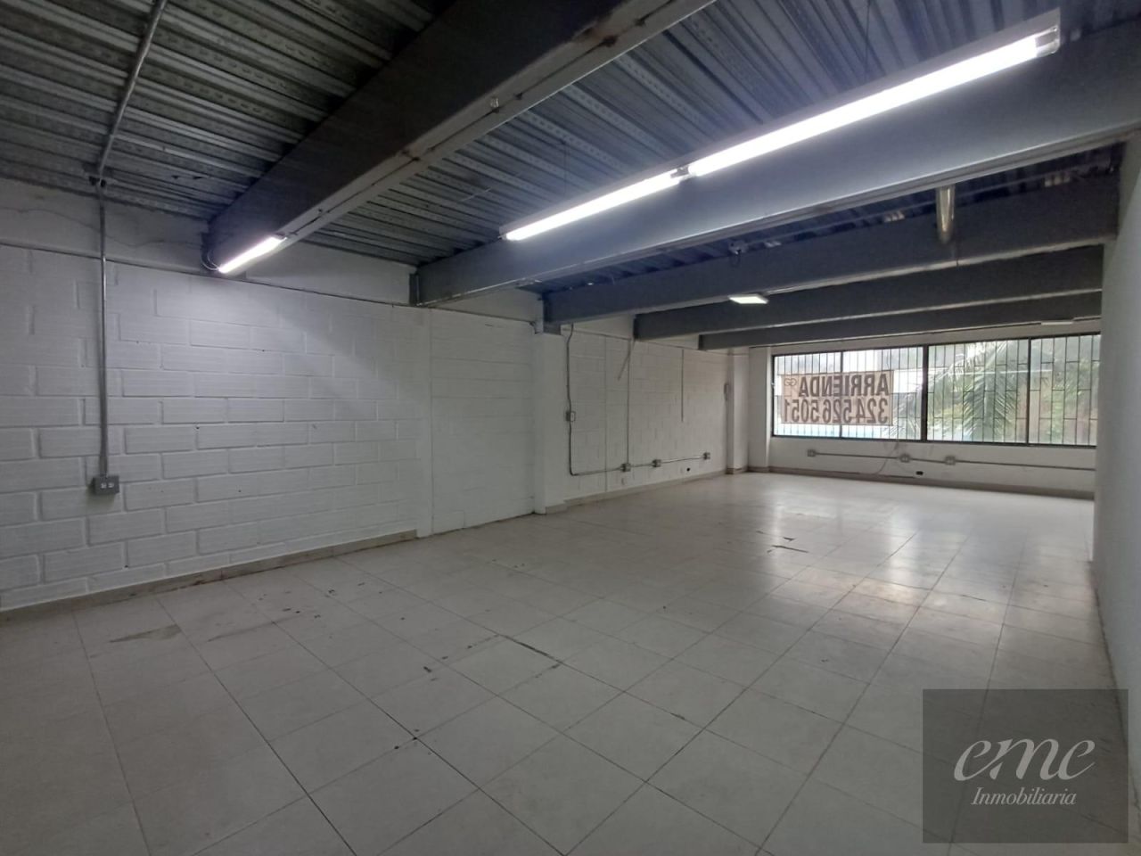 Bodega en arriendo Antioquia Medellín Palermo 185 m2 Habitaciones 0 Baños 2 Garajes 2 Precio $10500000