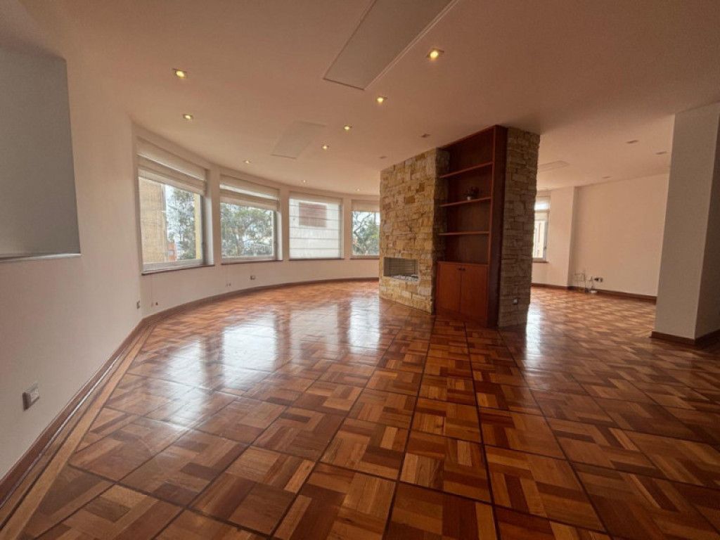 Apartamento en arriendo Cundinamarca Bogotá Las Acacias 264 m2 Habitaciones 3 Baños 3 Garajes 2 Precio $13603000