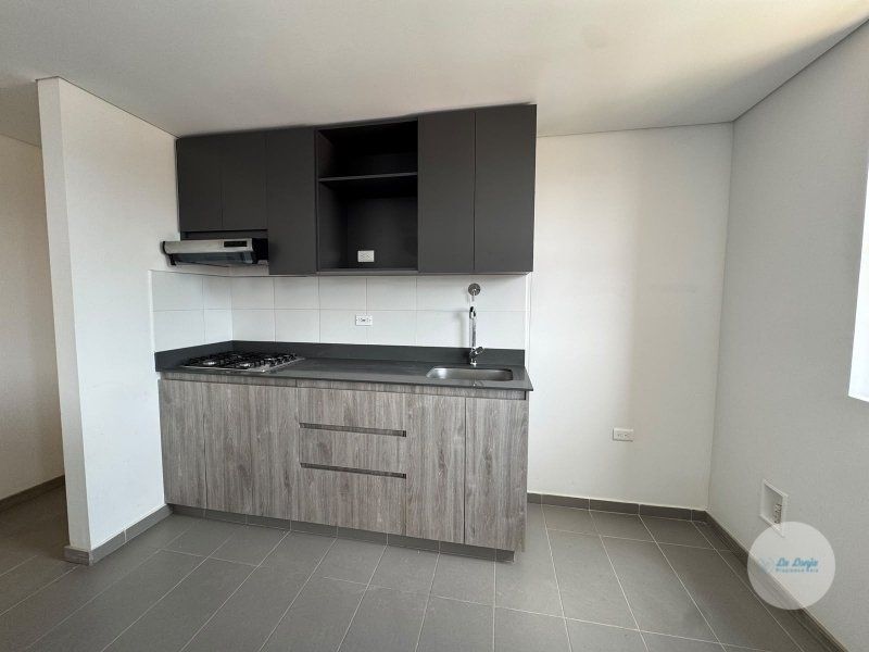 Apartamento en arriendo Antioquia Rionegro Linda Granja Et Ii 80 m2 Habitaciones 2 Baños 3 Garajes 1 Precio $3000000