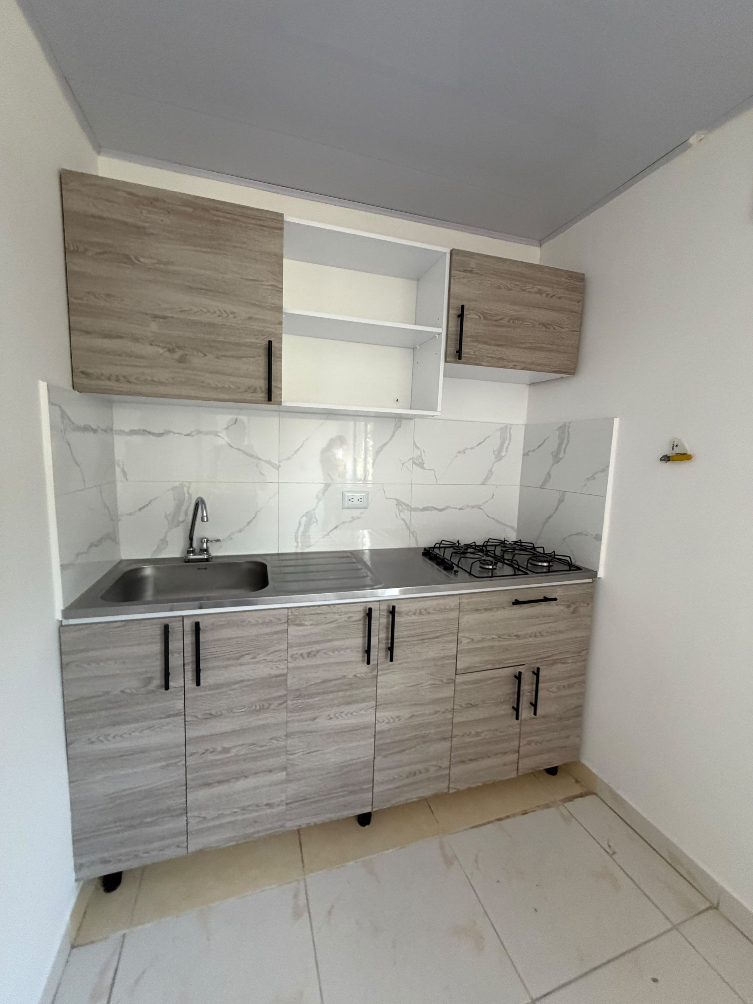 Apartamento en arriendo Antioquia Medellín El Salvador 42 m2 Habitaciones 2 Baños 1 Garajes 0 Precio $1200000