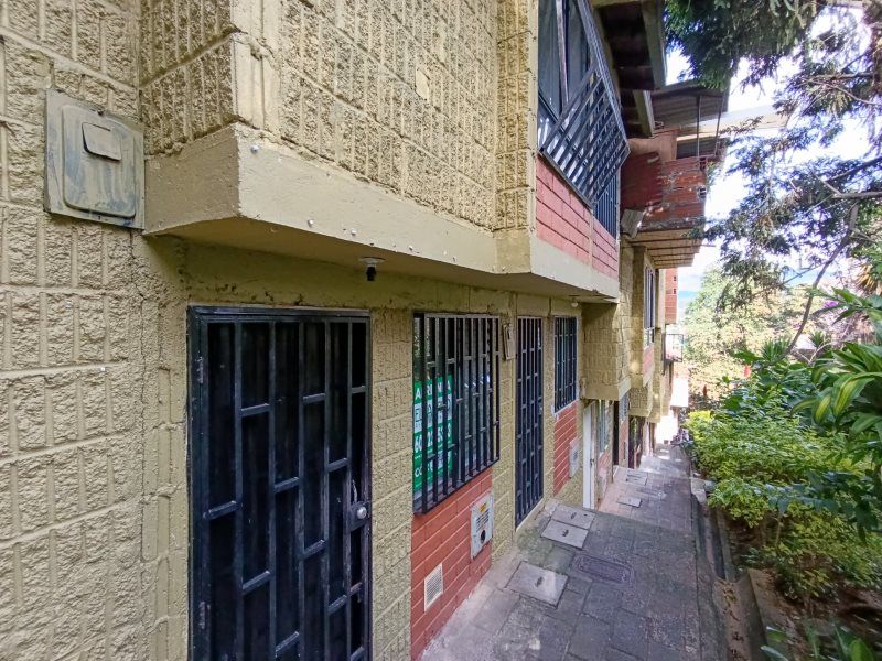 Casa en arriendo Antioquia Medellín Juan Xxiii La Quiebra 80 m2 Habitaciones 4 Baños 2 Garajes 0 Precio $1400000