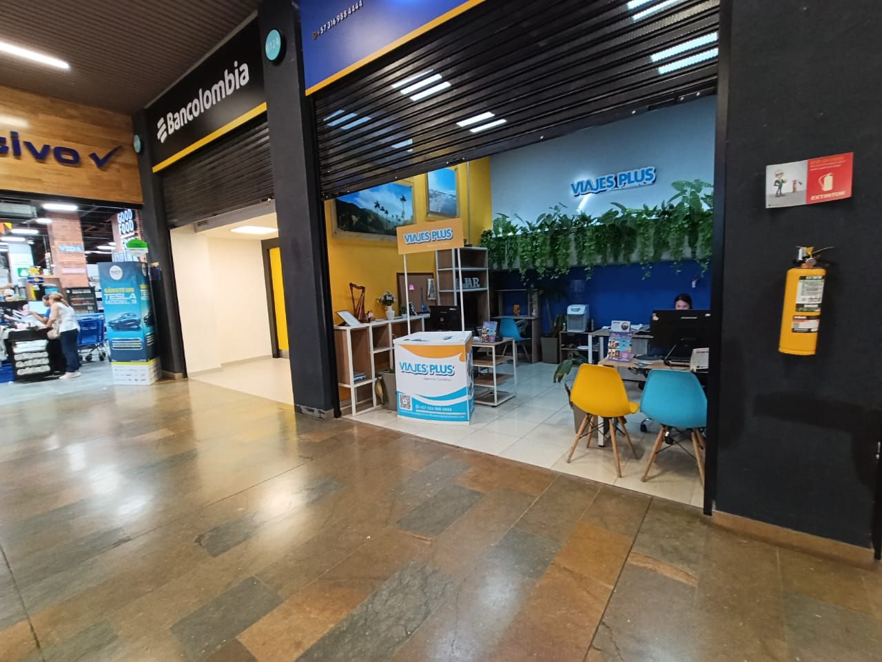 Local en arriendo Antioquia Medellín Los Colores 30 m2 Habitaciones 0 Baños 0 Garajes 0 Precio $3000000