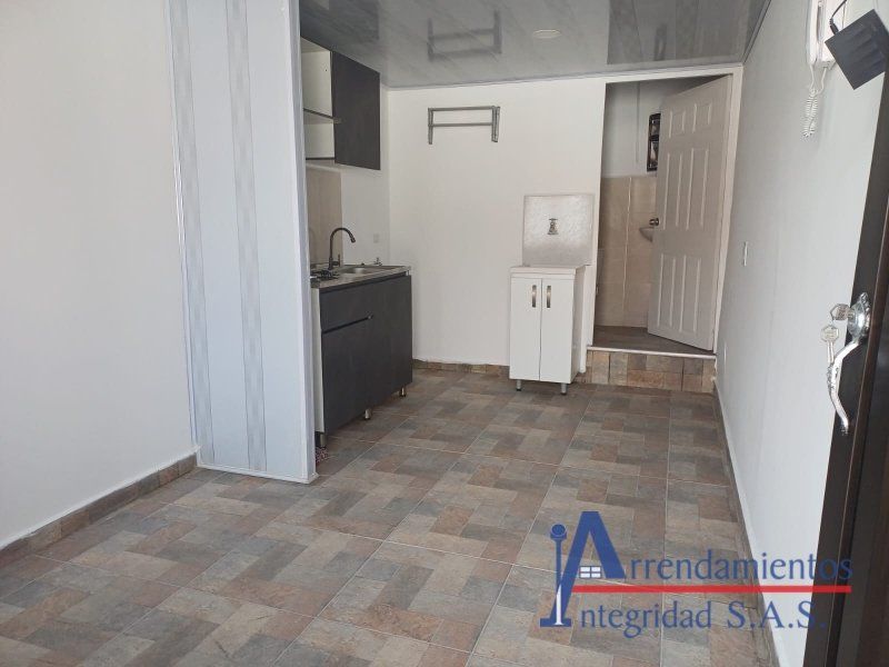 Apartaestudio en arriendo Antioquia Medellín Las Mercedes 30 m2 Habitaciones 1 Baños 1 Garajes 0 Precio $1290000