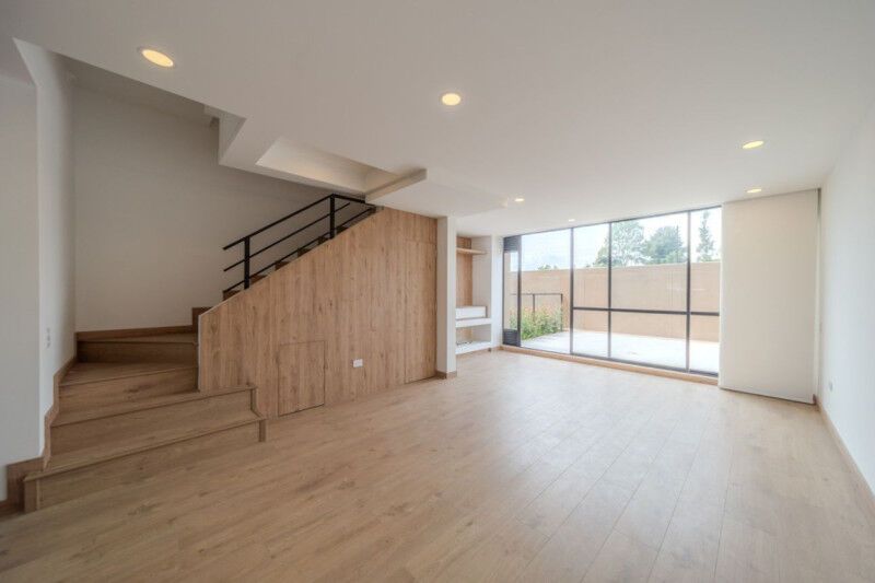 Casa en venta Cundinamarca Chía Br San Lorenzo 114 m2 Habitaciones 3 Baños 4 Garajes 2 Precio $880000000