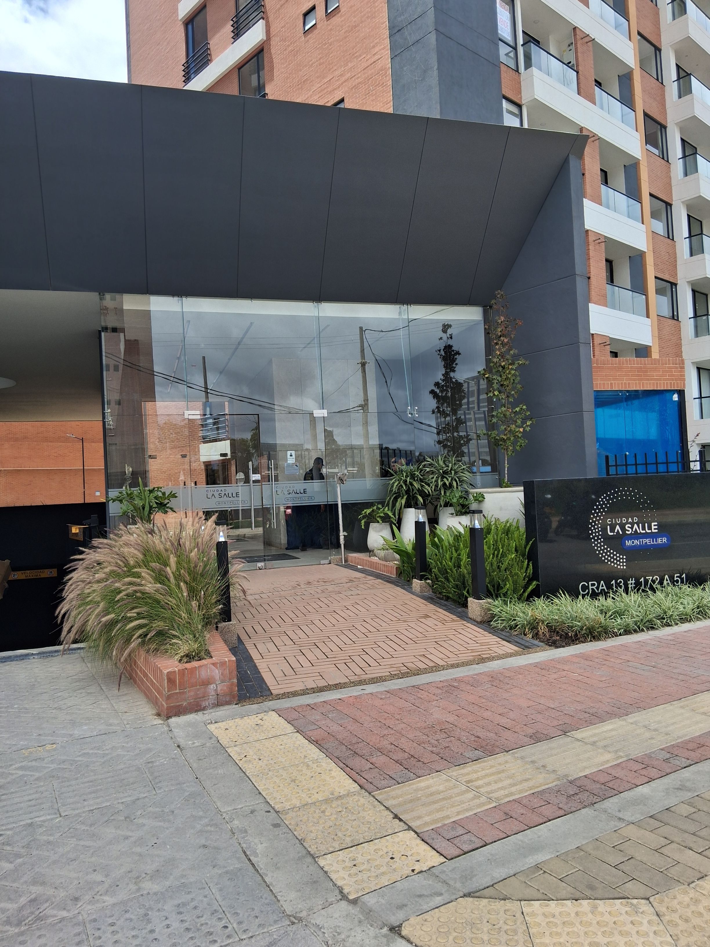 Apartamento en arriendo Cundinamarca Bogotá San Jose De Usaquen 61 m2 Habitaciones 2 Baños 2 Garajes 1 Precio $2750000