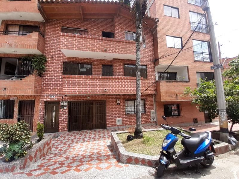 Apartamento en arriendo Antioquia Medellín El Danubio 90 m2 Habitaciones 3 Baños 1 Garajes 0 Precio $1900000