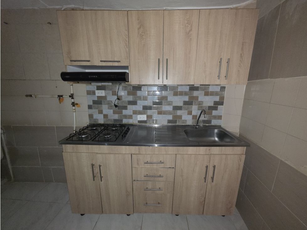 Apartaestudio en arriendo Antioquia Medellín Sucre 30 m2 Habitaciones 1 Baños 1 Garajes 0 Precio $900000