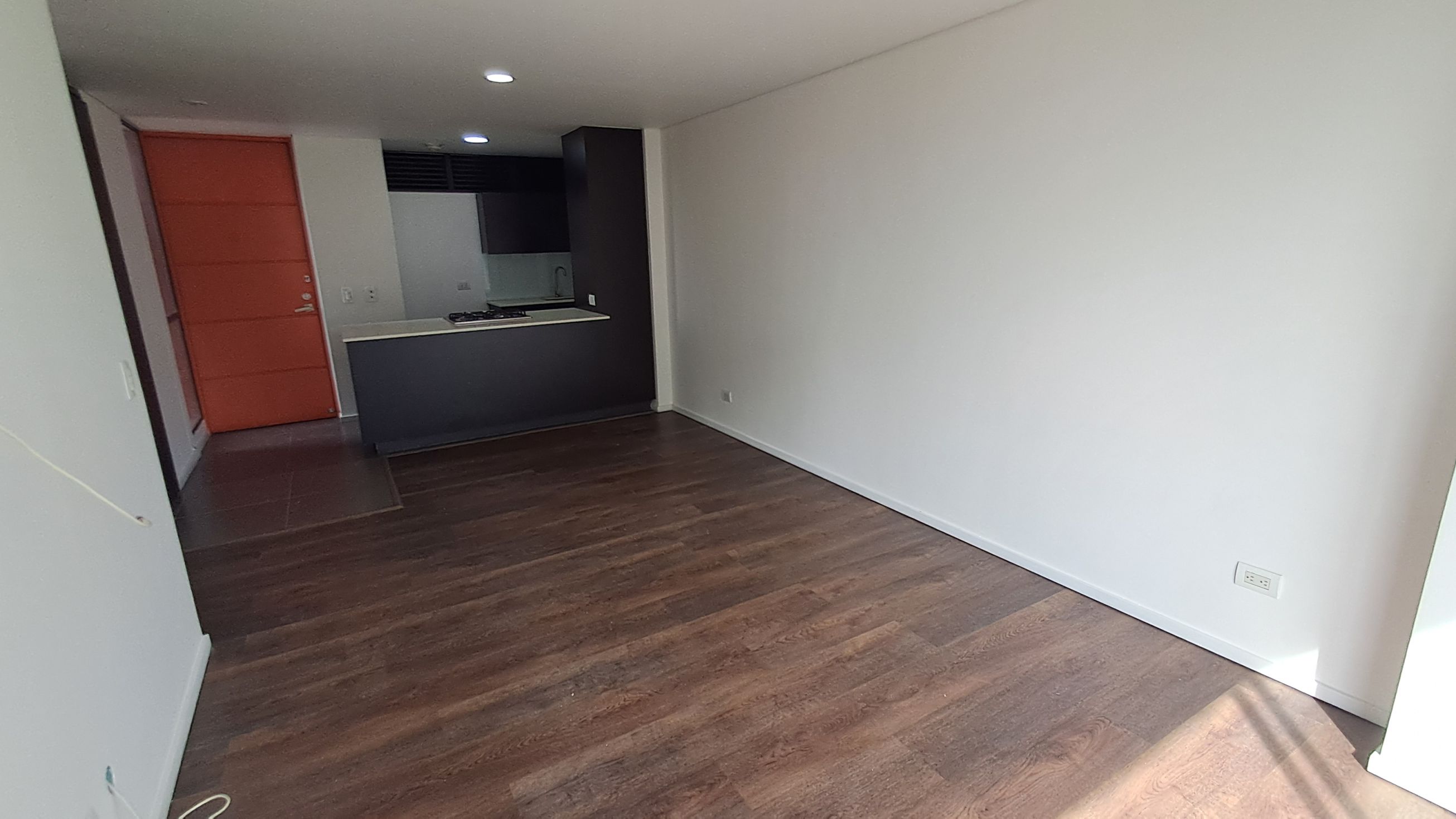 Apartamento en arriendo Antioquia Envigado La Pradera 80 m2 Habitaciones 2 Baños 2 Garajes 1 Precio $4000000