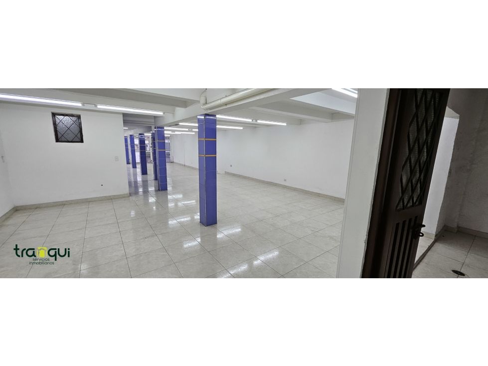 Local en arriendo o venta Cundinamarca Bogotá Los Cedritos 140 m2 Habitaciones 0 Baños 3 Garajes 0 Precio venta $800000000 Precio arriendo $6500000
