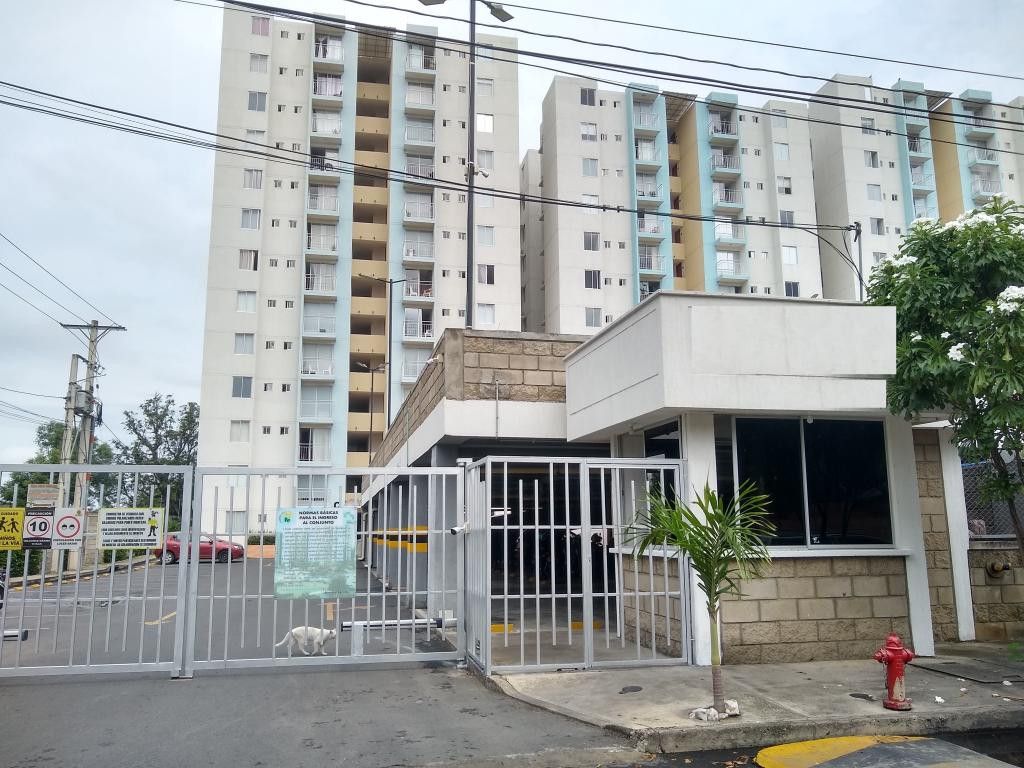 Apartamento en arriendo Norte De Santander Cúcuta Br Prados Del Este 60 m2 Habitaciones 3 Baños 2 Garajes 1 Precio $1200000