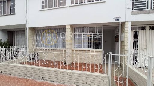 Casa en arriendo Santander Floridablanca Lagos I 100 m2 Habitaciones 3 Baños 3 Garajes 0 Precio $1650000