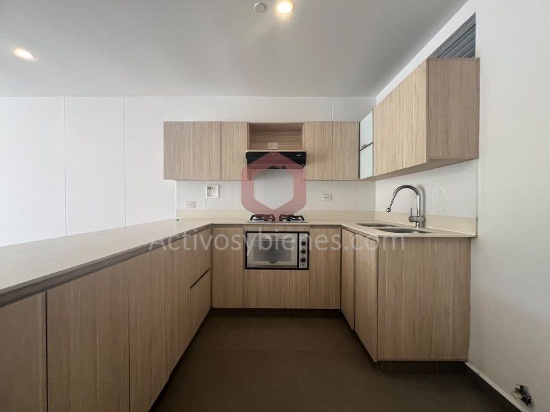 Apartaestudio en arriendo Antioquia Medellín Los Balsos No1 70 m2 Habitaciones 1 Baños 2 Garajes 2 Precio $3900000