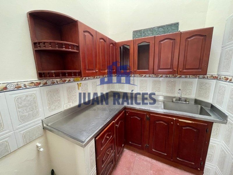 Apartamento en arriendo Antioquia Medellín El Pinal 70 m2 Habitaciones 3 Baños 2 Garajes 0 Precio $1700000