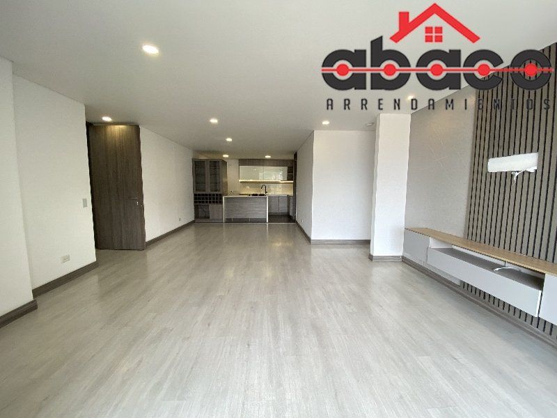 Apartamento en arriendo Antioquia Envigado La Inmaculada 139 m2 Habitaciones 3 Baños 4 Garajes 2 Precio $6750000