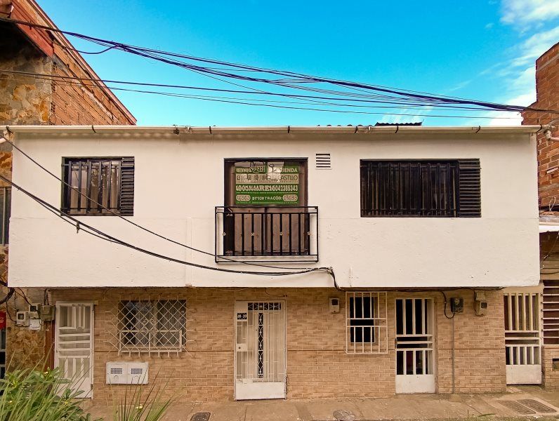 Apartamento en arriendo Antioquia Medellín Cementerio Universal 63 m2 Habitaciones 2 Baños 1 Garajes 0 Precio $1350000