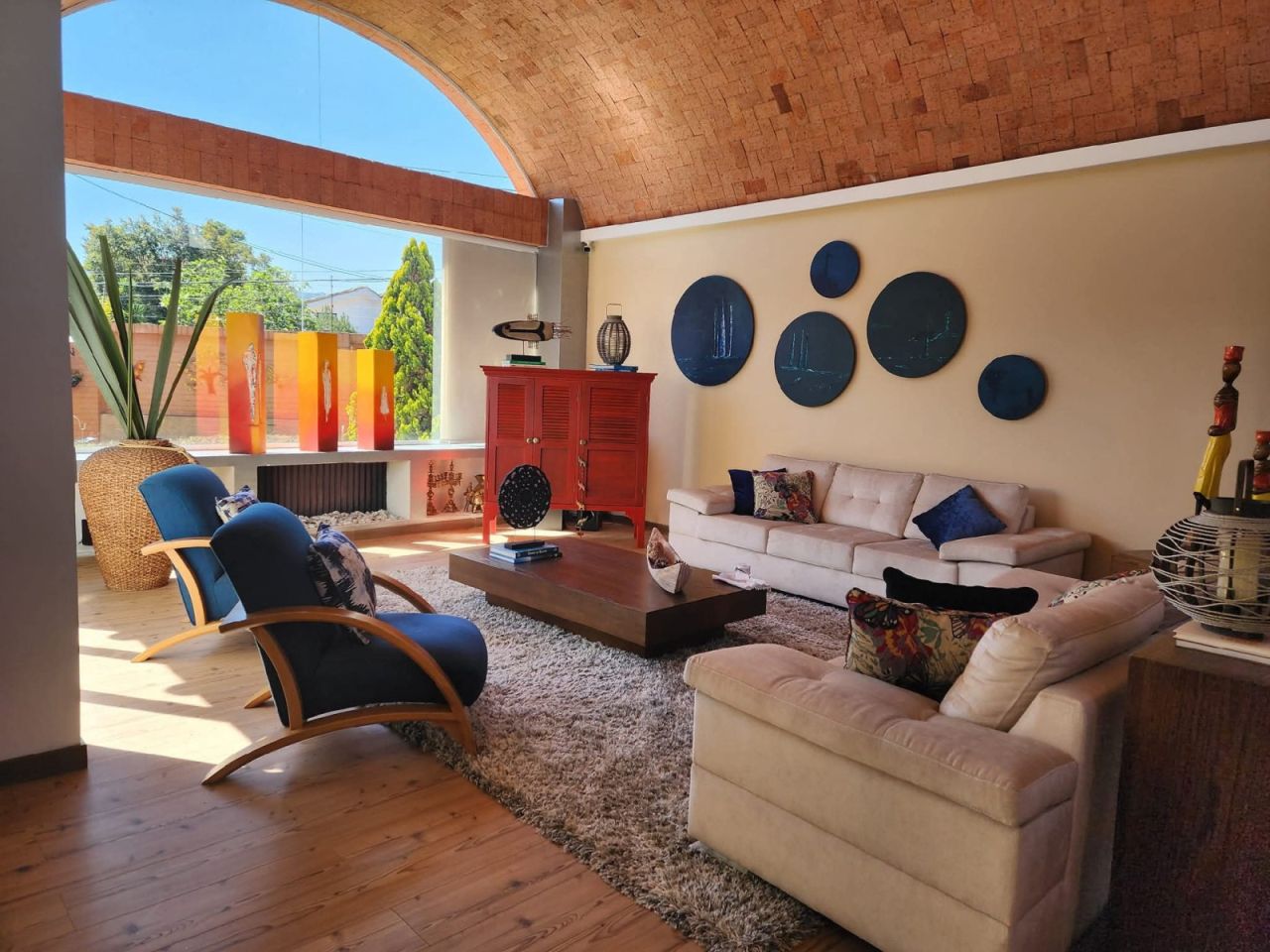 Casa en arriendo Cundinamarca Chía Chia 400 m2 Habitaciones 4 Baños 4 Garajes 8 Precio $13900000