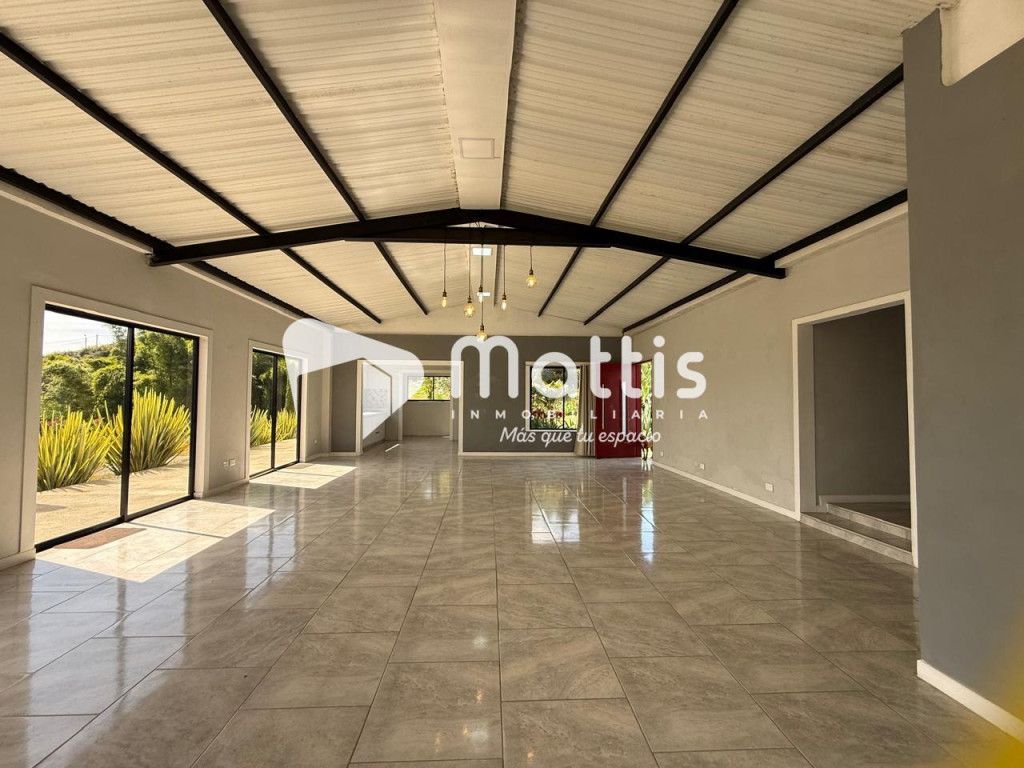 Finca en arriendo Antioquia Guarne Guarne 285 m2 Habitaciones 3 Baños 3 Garajes 3 Precio $8500000