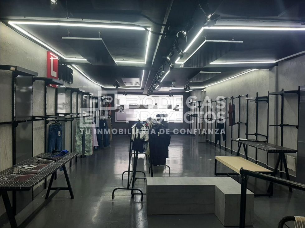 Bodega en arriendo Antioquia Medellín Tenche 400 m2 Habitaciones 0 Baños 3 Garajes 1 Precio $20000000
