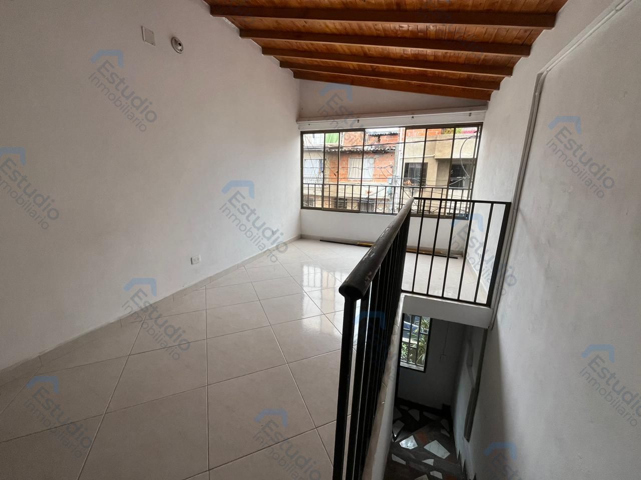 Apartamento en arriendo Antioquia Medellín Pedregal 75 m2 Habitaciones 3 Baños 1 Garajes 0 Precio $1400000