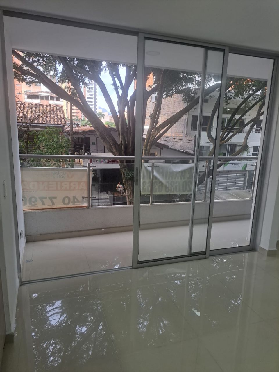 Apartamento en arriendo Antioquia Medellín El Nogal Los Almendros 120 m2 Habitaciones 3 Baños 2 Garajes 2 Precio $4300000