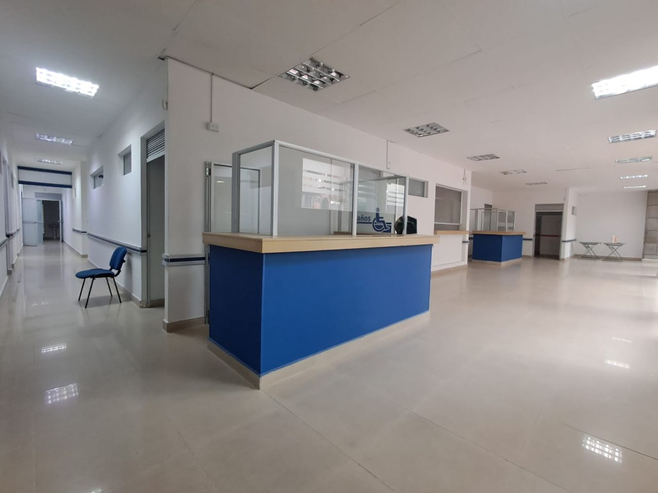 Local en arriendo Risaralda Pereira Los Alpes 1000 m2 Habitaciones 0 Baños 8 Garajes 0 Precio $75000000