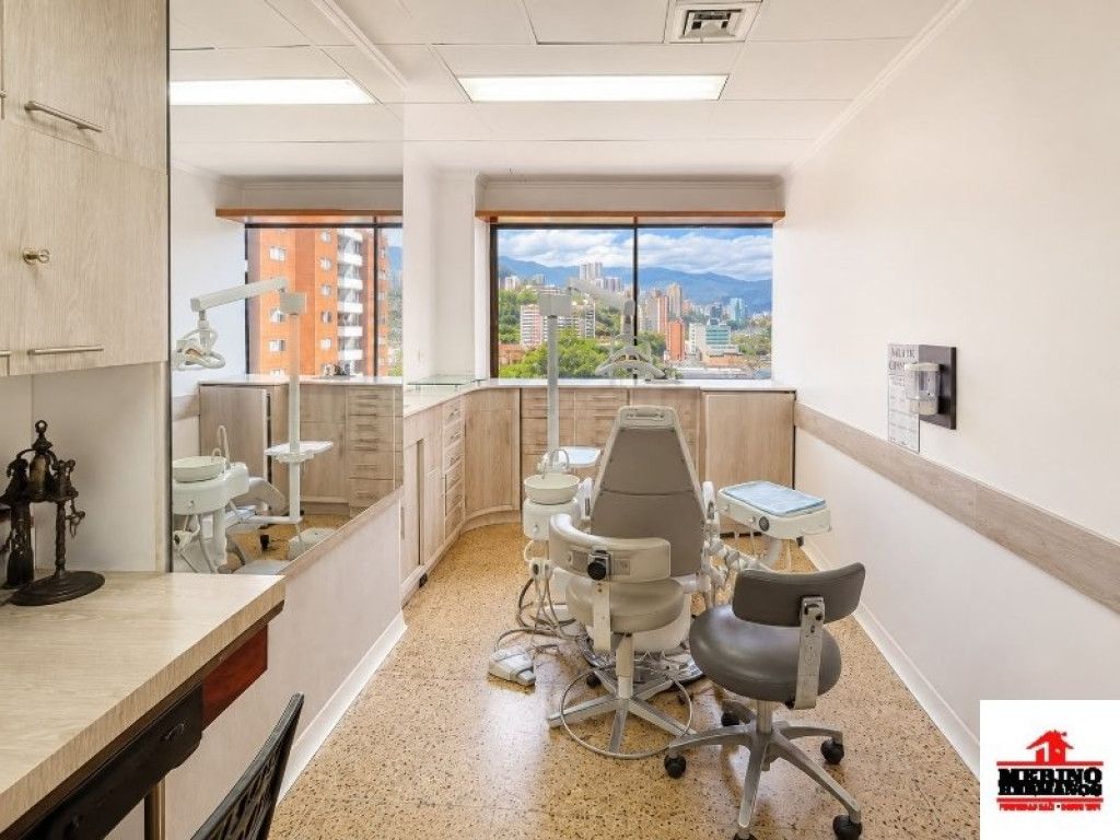 Consultorio en arriendo Antioquia Medellín Los Conquistadores 35 m2 Habitaciones 0 Baños 1 Garajes 2 Precio $3750000