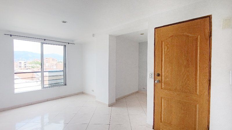 Casa en arriendo Antioquia Medellín Las Estancias 120 m2 Habitaciones 4 Baños 3 Garajes 1 Precio $2850000