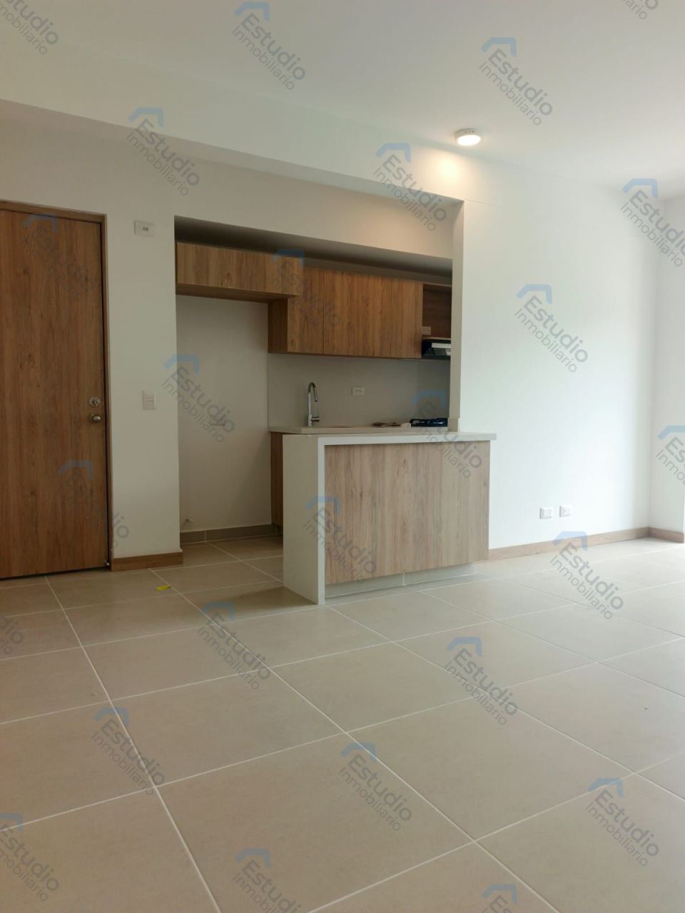 Apartamento en arriendo Antioquia Bello Zona Industrial 1 84 m2 Habitaciones 3 Baños 2 Garajes 1 Precio $3000000